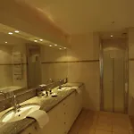 Parkhotel Flora Am 4*