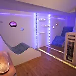 Hotel Parkhotel Flora Am 4*