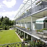 Parkhotel Flora Am Hotel 4*
