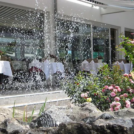 Parkhotel Flora Am Hotel 4*