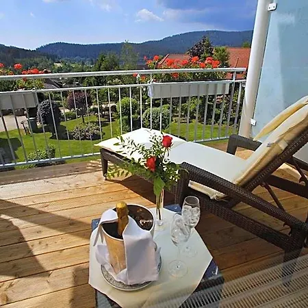 Otel Parkhotel Flora Am 4*