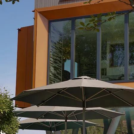 Hotel Parkhotel Flora Am 4*
