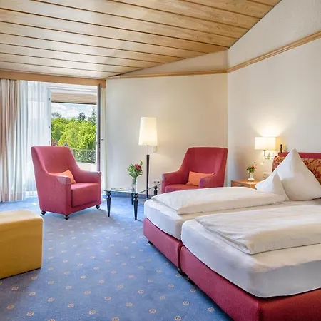 Отель Parkhotel Flora Am