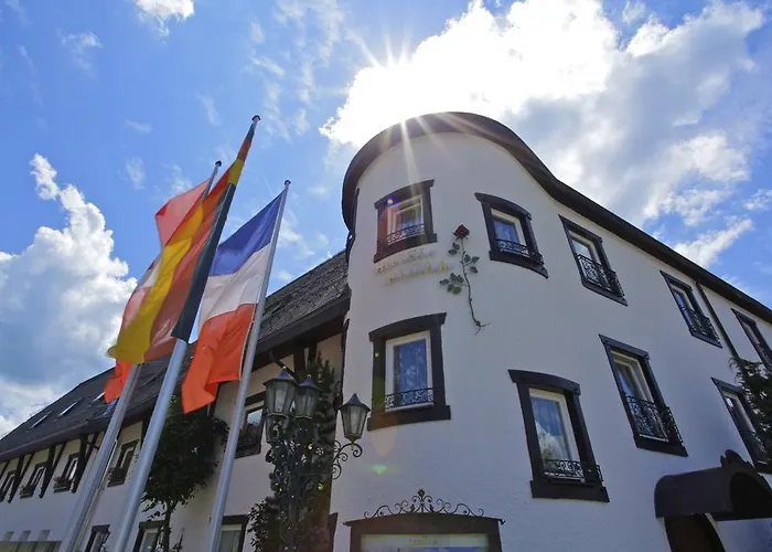 Hotel Parkhotel Flora Am 4*